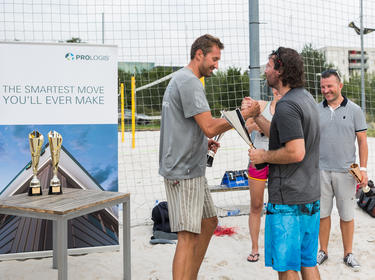 Pátý ročník turnaje v plážovém volejbalu společnosti Prologis v Praze